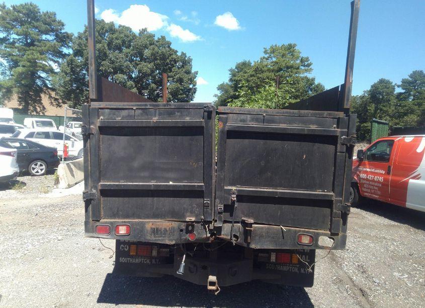 Photo 16 of 2005 Chevrolet Silverado 3500 CHASSIS WORK TRUCK (VIN 1GBJC34U15E281427)