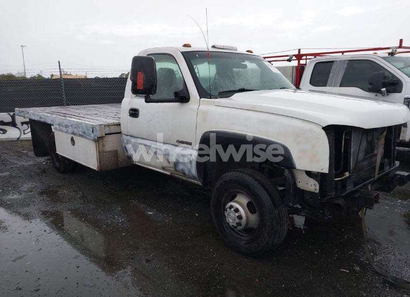 2006 Chevrolet Silverado 3500 CHASSIS WORK TRUCK (VIN 1GBJC34U16E218006) main photo