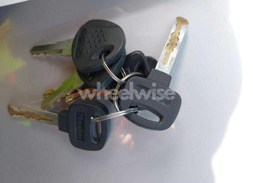 Photo 10 of 2006 Chevrolet Silverado 3500 CHASSIS WORK TRUCK (VIN 1GBJC34U16E218006)