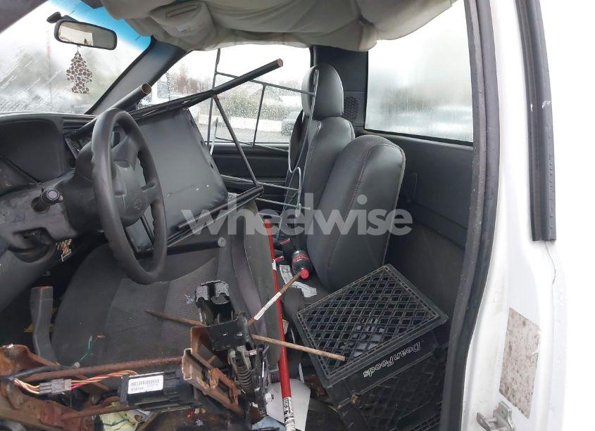 Photo 7 of 2006 Chevrolet Silverado 3500 CHASSIS WORK TRUCK (VIN 1GBJC34U16E218006)