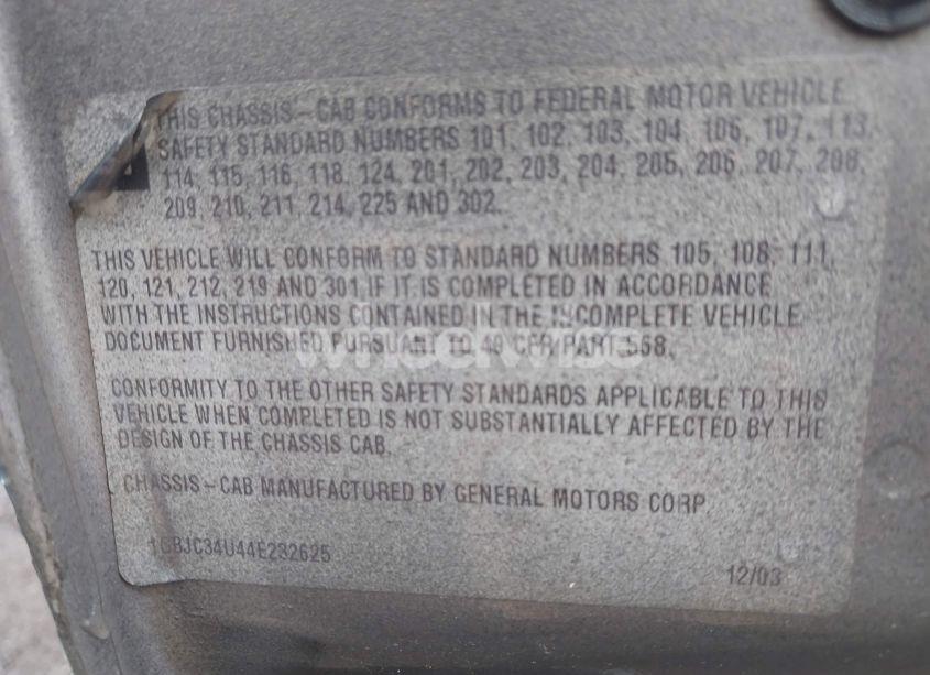 Photo 8 of 2004 Chevrolet Silverado 3500 CHASSIS (VIN 1GBJC34U44E232625)