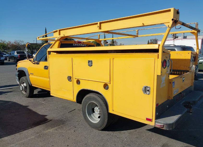 Photo 14 of 2005 Chevrolet Silverado 3500 CHASSIS WORK TRUCK (VIN 1GBJC34U95E314092)