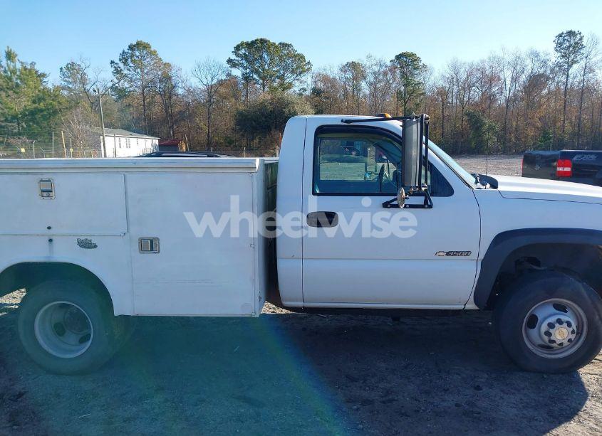 Photo 13 of 2006 Chevrolet Silverado 3500 CHASSIS WORK TRUCK (VIN 1GBJC34U96E194134)
