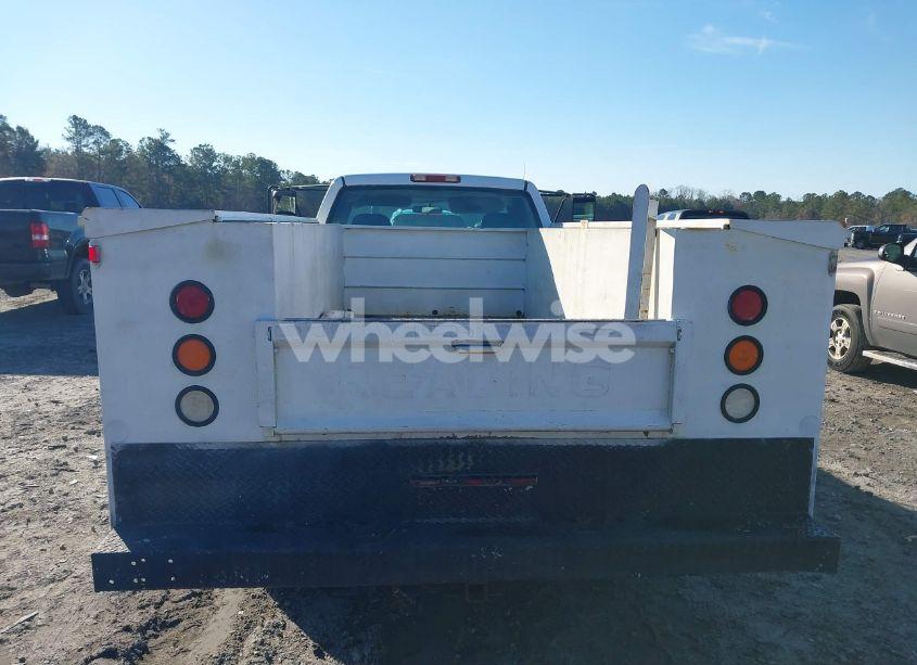 Photo 15 of 2006 Chevrolet Silverado 3500 CHASSIS WORK TRUCK (VIN 1GBJC34U96E194134)