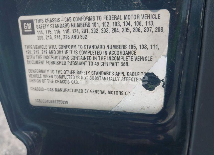 Photo 8 of 2006 Chevrolet Silverado 3500 CHASSIS WORK TRUCK (VIN 1GBJC34U96E255028)