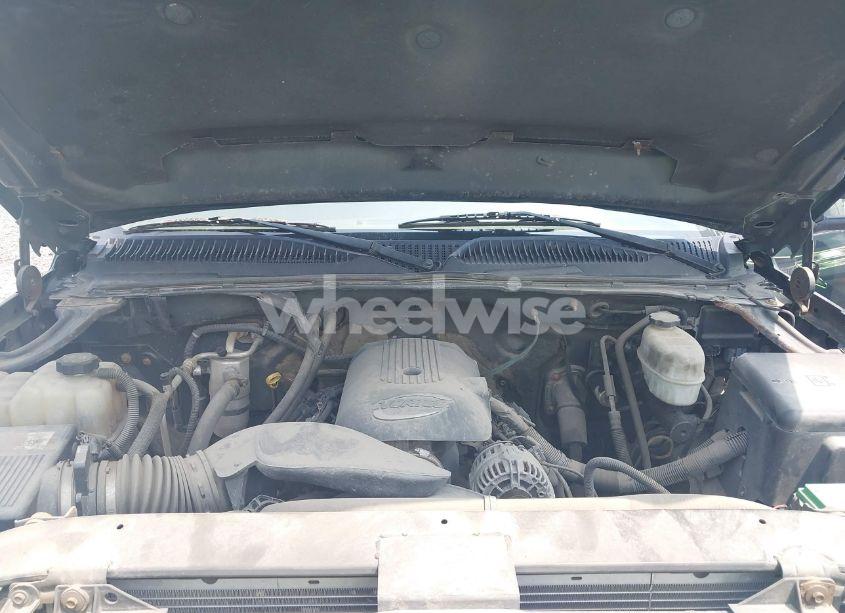 Photo 9 of 2006 Chevrolet Silverado 3500 CHASSIS WORK TRUCK (VIN 1GBJC34U96E255028)