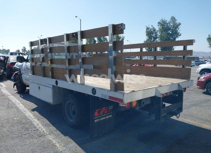 Photo 3 of 2001 Chevrolet Silverado 3500 CHASSIS (VIN 1GBJC34UX1F111443)