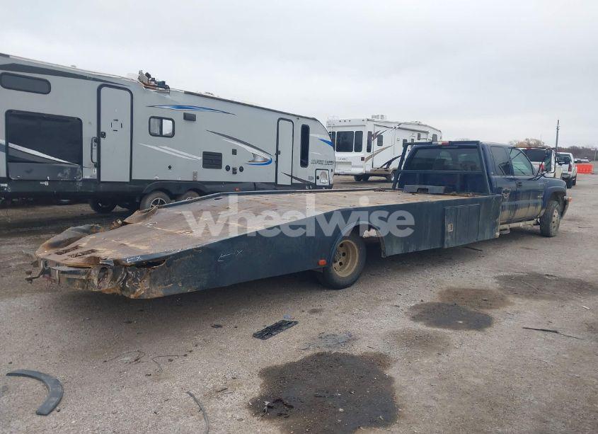 Photo 4 of 2002 Chevrolet Silverado 3500 CHASSIS LS (VIN 1GBJC39102F211468)