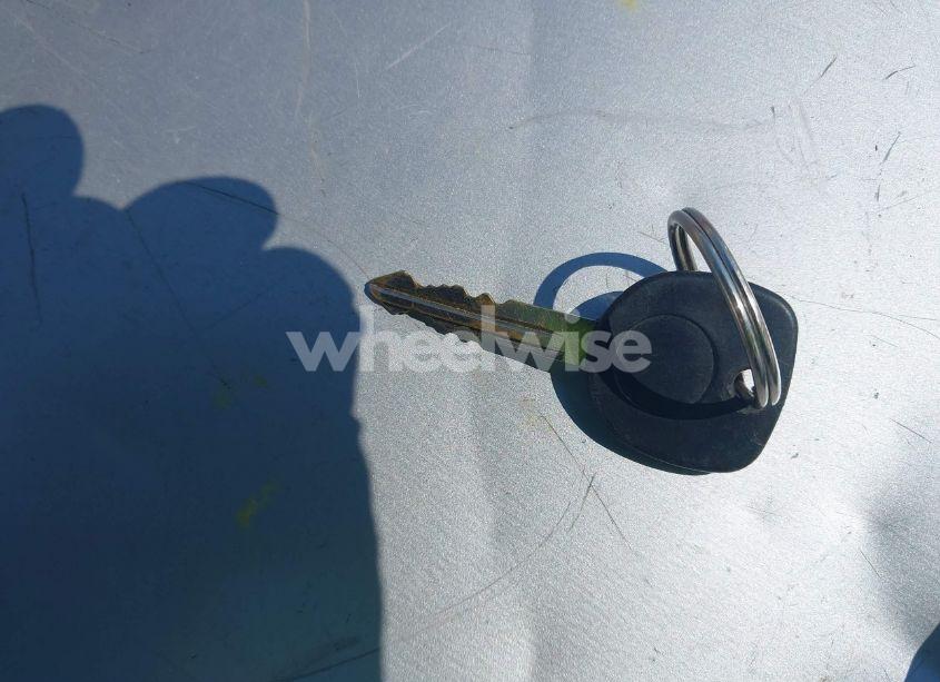 Photo 10 of 2002 Chevrolet Silverado 3500 CHASSIS LS (VIN 1GBJC39132F143327)