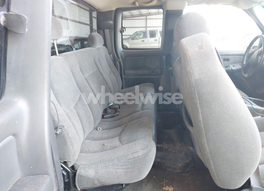 Photo 6 of 2002 Chevrolet Silverado 3500 CHASSIS LS (VIN 1GBJC39132F143327)