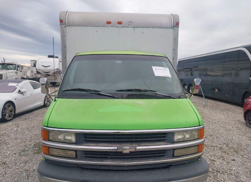 Photo 15 of 2002 Chevrolet Express COMM CUTAWAY (VIN 1GBJG31F221112465)