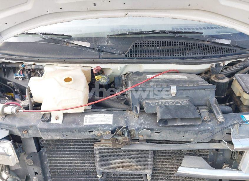 Photo 9 of 1999 Chevrolet Express RV CUTAWAY (VIN 1GBJG31J2X1065109)