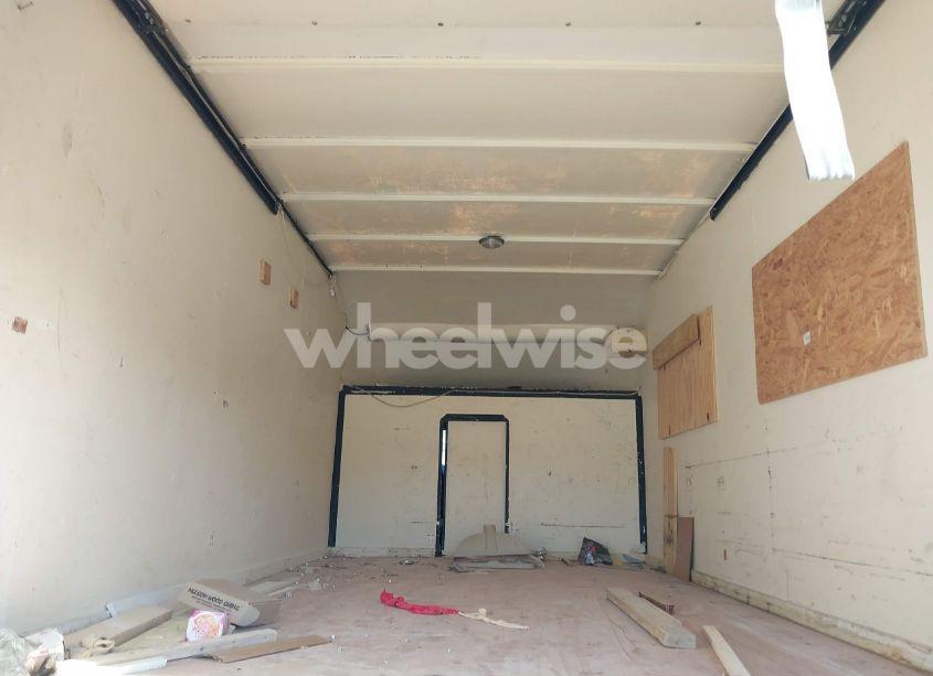 Photo 13 of 1998 Chevrolet Cutaway COMMERCIAL (VIN 1GBJG31J9W1016830)