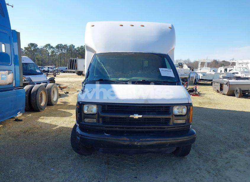 Photo 16 of 1998 Chevrolet Cutaway COMMERCIAL (VIN 1GBJG31J9W1016830)