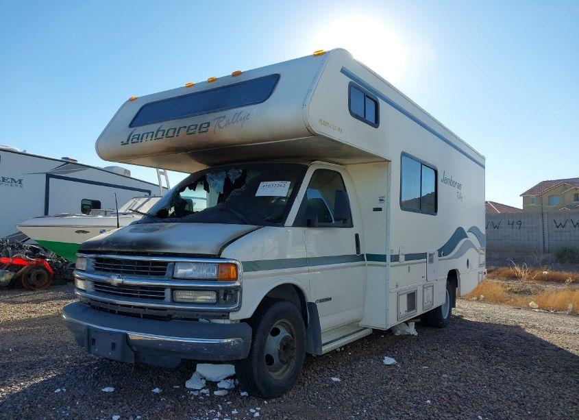 Photo 2 of 2000 Chevrolet Express RV CUTAWAY (VIN 1GBJG31JXY1195740)