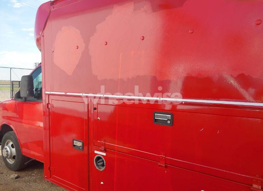 Photo 14 of 2008 Chevrolet Express CUTAWAY WORK VAN (VIN 1GBJG31K481220303)