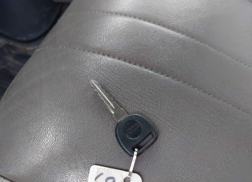 Photo 10 of 2000 Chevrolet Express COMM CUTAWAY (VIN 1GBJG31R2Y1129477)