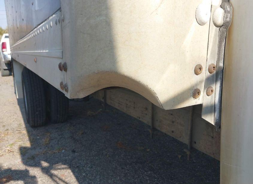 Photo 14 of 2002 Chevrolet Express COMM CUTAWAY (VIN 1GBJG31R821138286)