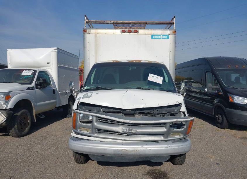 Photo 15 of 2002 Chevrolet Express COMM CUTAWAY (VIN 1GBJG31R821138286)