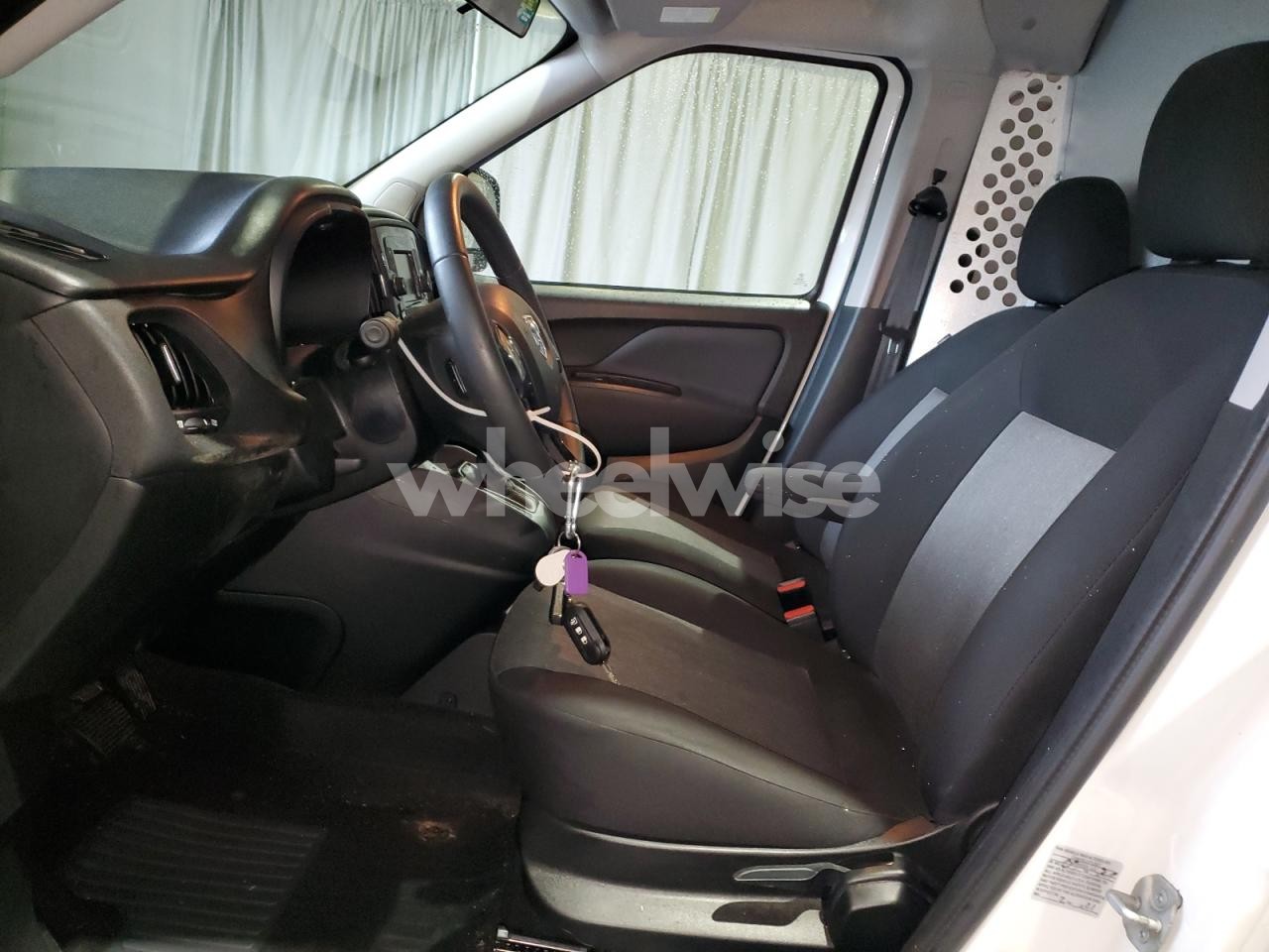 Photo 7 of 2021 RAM PROMASTER UTILITY / SERVICE VAN (VIN 1GBJG31U061163953)