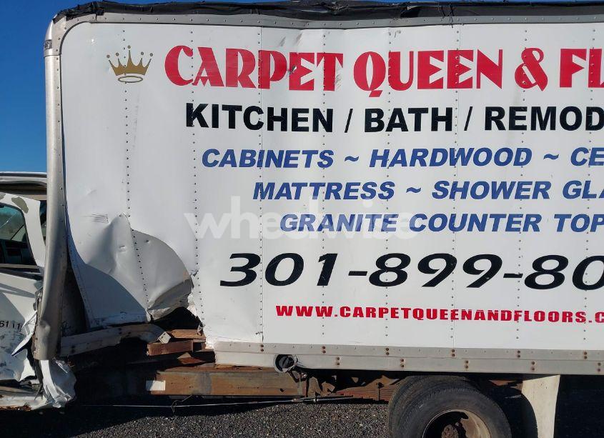 Photo 15 of 2004 Chevrolet Express CUTAWAY BASE W/C7L/C7N (VIN 1GBJG31U341172286)