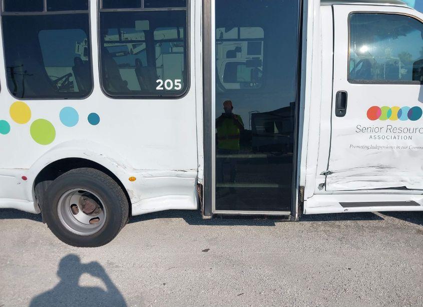 Photo 12 of 2007 Chevrolet Express CUTAWAY WORK VAN (VIN 1GBJG31U371136635)