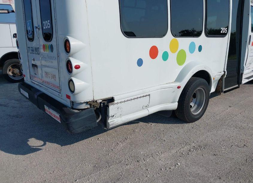 Photo 13 of 2007 Chevrolet Express CUTAWAY WORK VAN (VIN 1GBJG31U371136635)