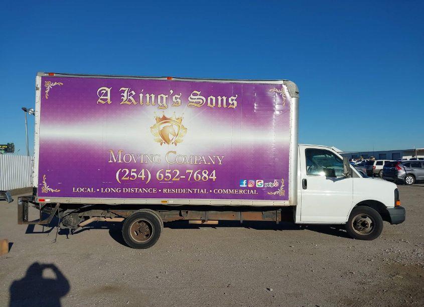 Photo 12 of 2005 Chevrolet Express CUTAWAY BASE W/C7L/C7N (VIN 1GBJG31U451206172)