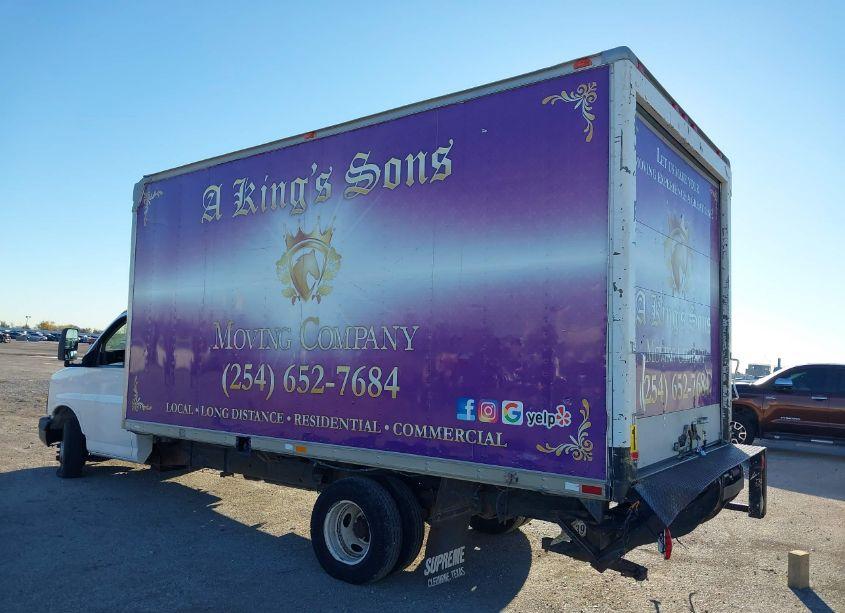 Photo 3 of 2005 Chevrolet Express CUTAWAY BASE W/C7L/C7N (VIN 1GBJG31U451206172)