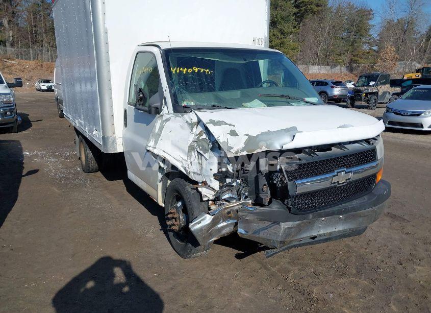 Photo 11 of 2007 Chevrolet Express CUTAWAY WORK VAN (VIN 1GBJG31U671254484)