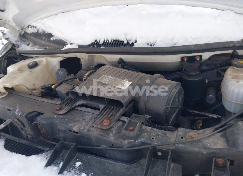 Photo 9 of 2007 Chevrolet Express CUTAWAY WORK VAN (VIN 1GBJG31U671254484)