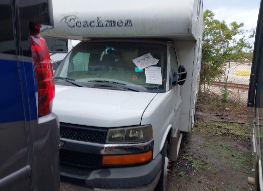 Photo 2 of 2003 Chevrolet Express COACHMEN MOTOR HOME (VIN 1GBJG31U831128220)