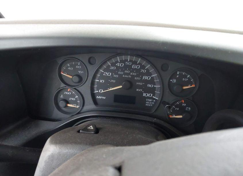 Photo 6 of 2003 Chevrolet Express COACHMEN MOTOR HOME (VIN 1GBJG31U831128220)