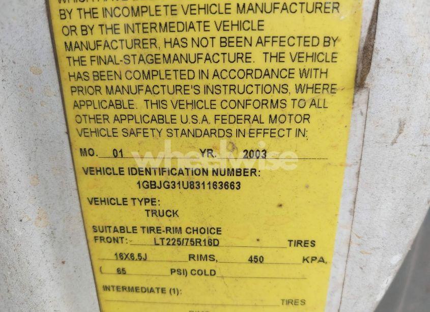 Photo 8 of 2003 Chevrolet Express CUTAWAY BASE W/C7L/C7N (VIN 1GBJG31U831163663)