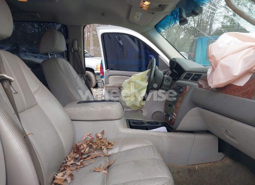 Photo 6 of 2007 Chevrolet Silverado 3500 LTZ (VIN 1GBJK33637F567279)