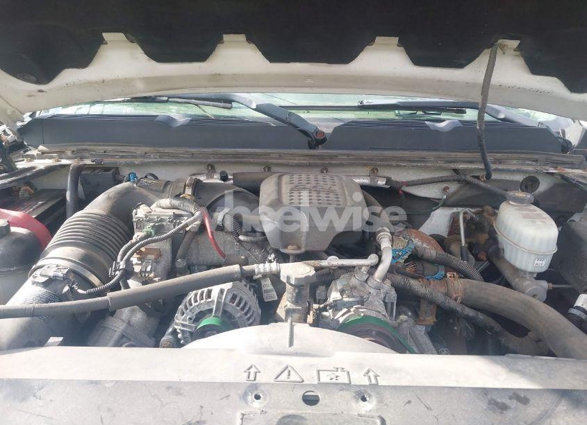 Photo 9 of 2007 Chevrolet Silverado 3500 CHASSIS LT1 (VIN 1GBJK34637E550518)