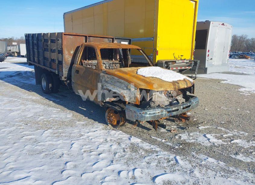 2006 Chevrolet Silverado 3500 CHASSIS WORK TRUCK (VIN 1GBJK34D46E227947) main photo