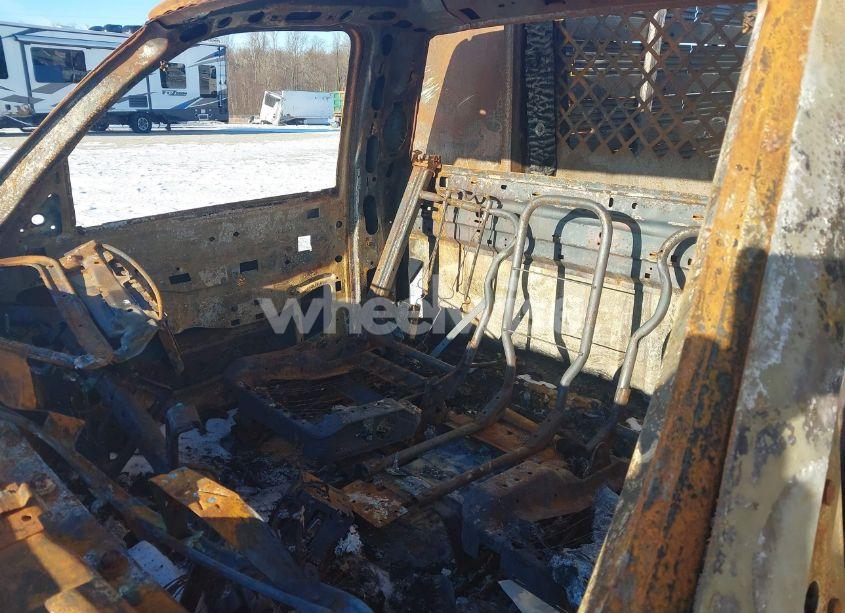 Photo 8 of 2006 Chevrolet Silverado 3500 CHASSIS WORK TRUCK (VIN 1GBJK34D46E227947)
