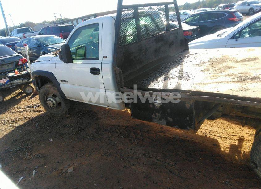 Photo 14 of 2002 Chevrolet Silverado 3500 CHASSIS (VIN 1GBJK34G82F173695)