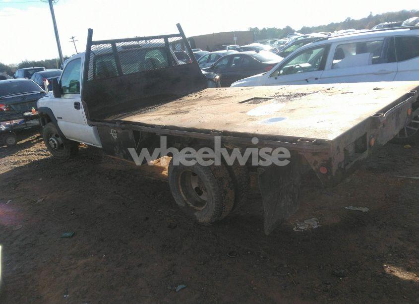 Photo 3 of 2002 Chevrolet Silverado 3500 CHASSIS (VIN 1GBJK34G82F173695)