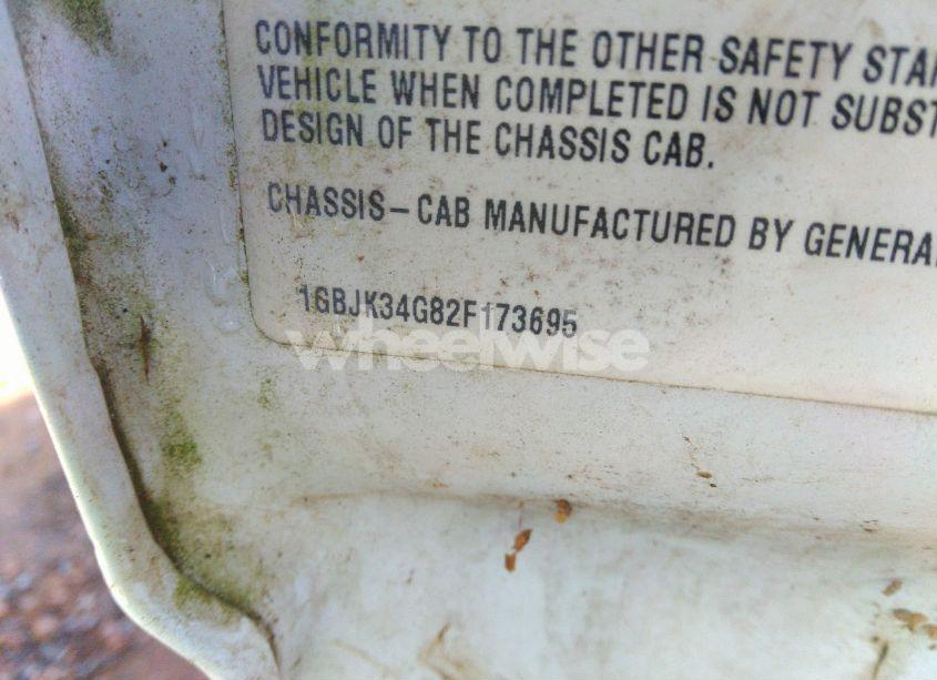 Photo 9 of 2002 Chevrolet Silverado 3500 CHASSIS (VIN 1GBJK34G82F173695)