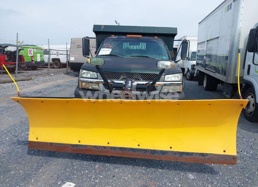 Photo 12 of 2003 Chevrolet Silverado 3500 CHASSIS (VIN 1GBJK34U53E260807)