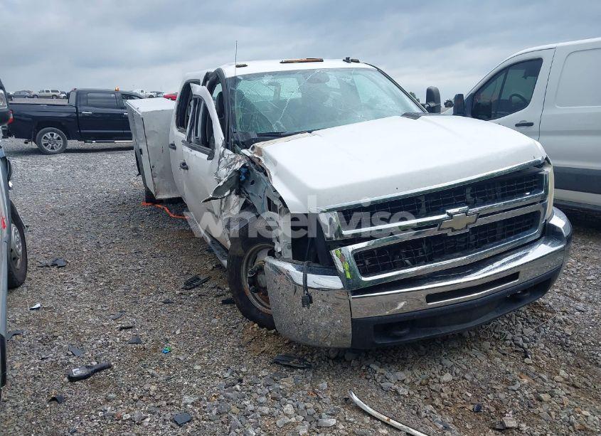 Photo 14 of 2009 Chevrolet Silverado 3500HD WORK TRUCK (VIN 1GBJK73619F149653)