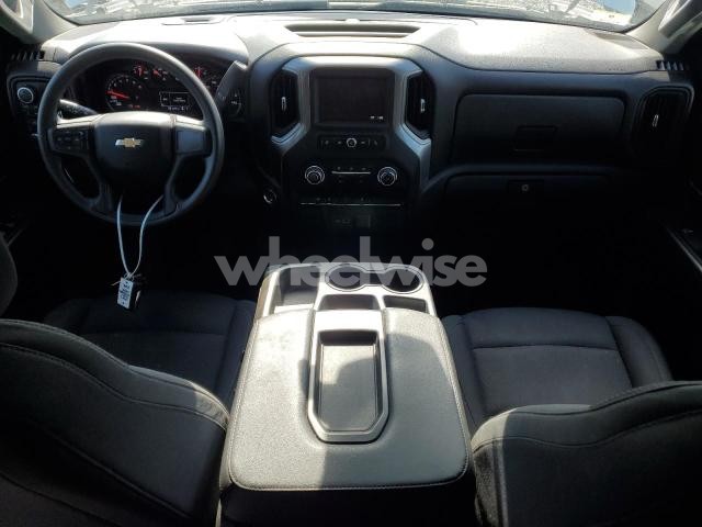 Photo 3 of 2023 CHEVROLET SILVERADO K1500 (VIN 1GBJK79K79E145309)