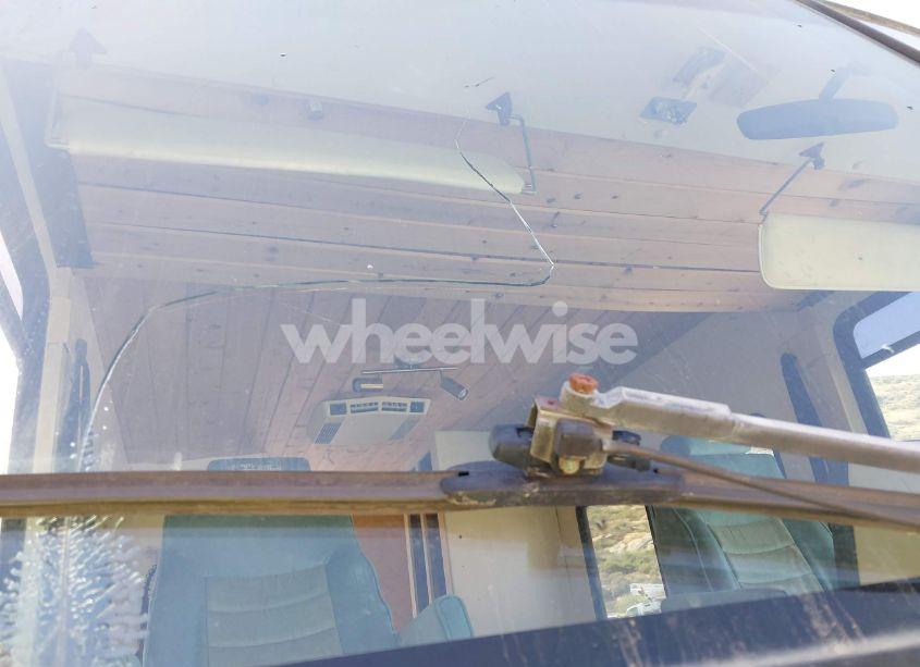 Photo 18 of 1993 Chevrolet P30 (VIN 1GBJP37N6P3303218)