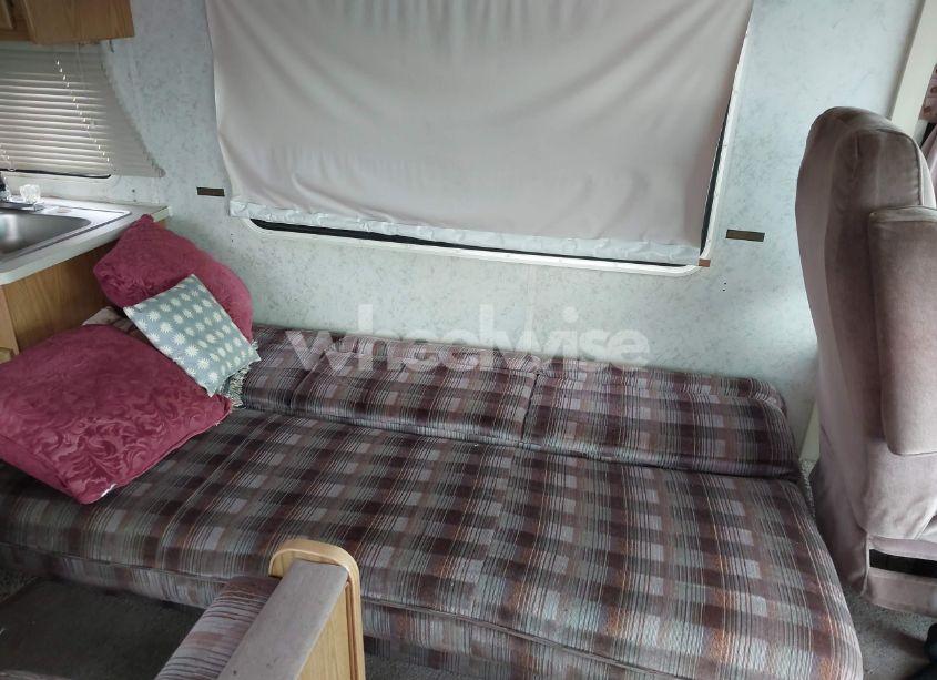 Photo 18 of 1993 Chevrolet P30 (VIN 1GBJP37N6P3311027)