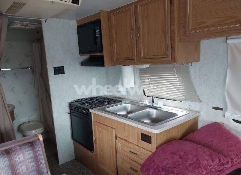 Photo 19 of 1993 Chevrolet P30 (VIN 1GBJP37N6P3311027)