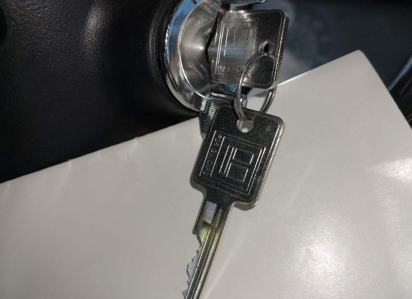 Photo 11 of 1993 Chevrolet P30 (VIN 1GBJP37N7P3314079)