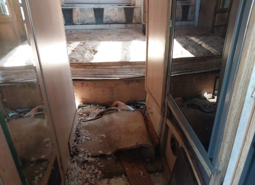 Photo 13 of 1993 Chevrolet P30 (VIN 1GBJP37N7P3314079)