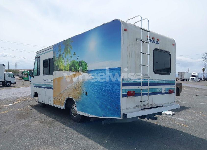 Photo 3 of 1996 Chevrolet P30 (VIN 1GBJP37N8T3301318)